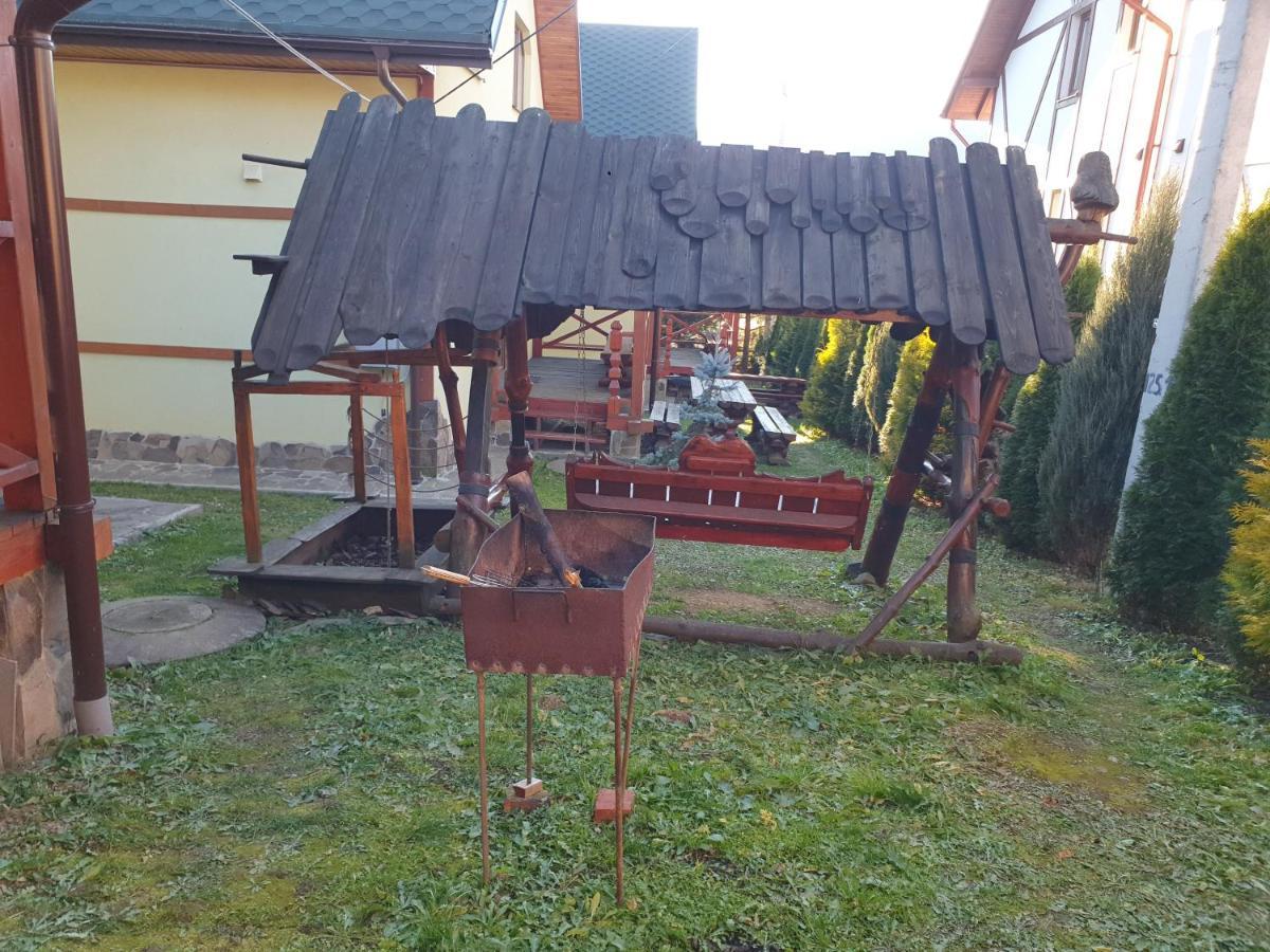 Chalet 888 Cottages Palyanytsya Exterior foto