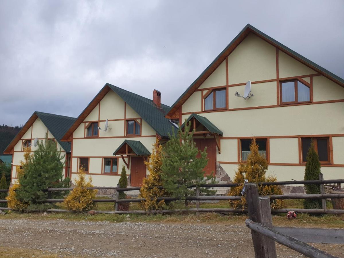 Chalet 888 Cottages Palyanytsya Exterior foto