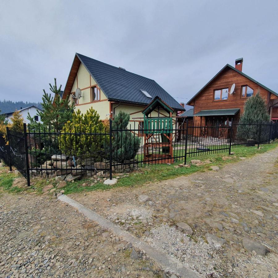 Chalet 888 Cottages Palyanytsya Exterior foto